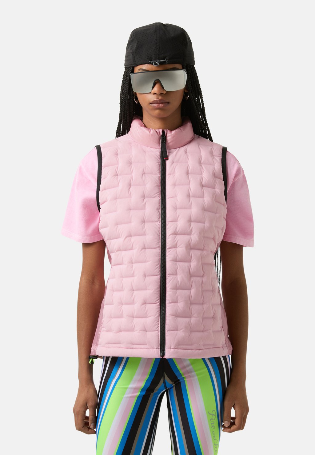 Жилет FENJA Bogner Fire + Ice, светло-розовый
Жилет FENJA Bogner Fire + Ice, светло-розовый