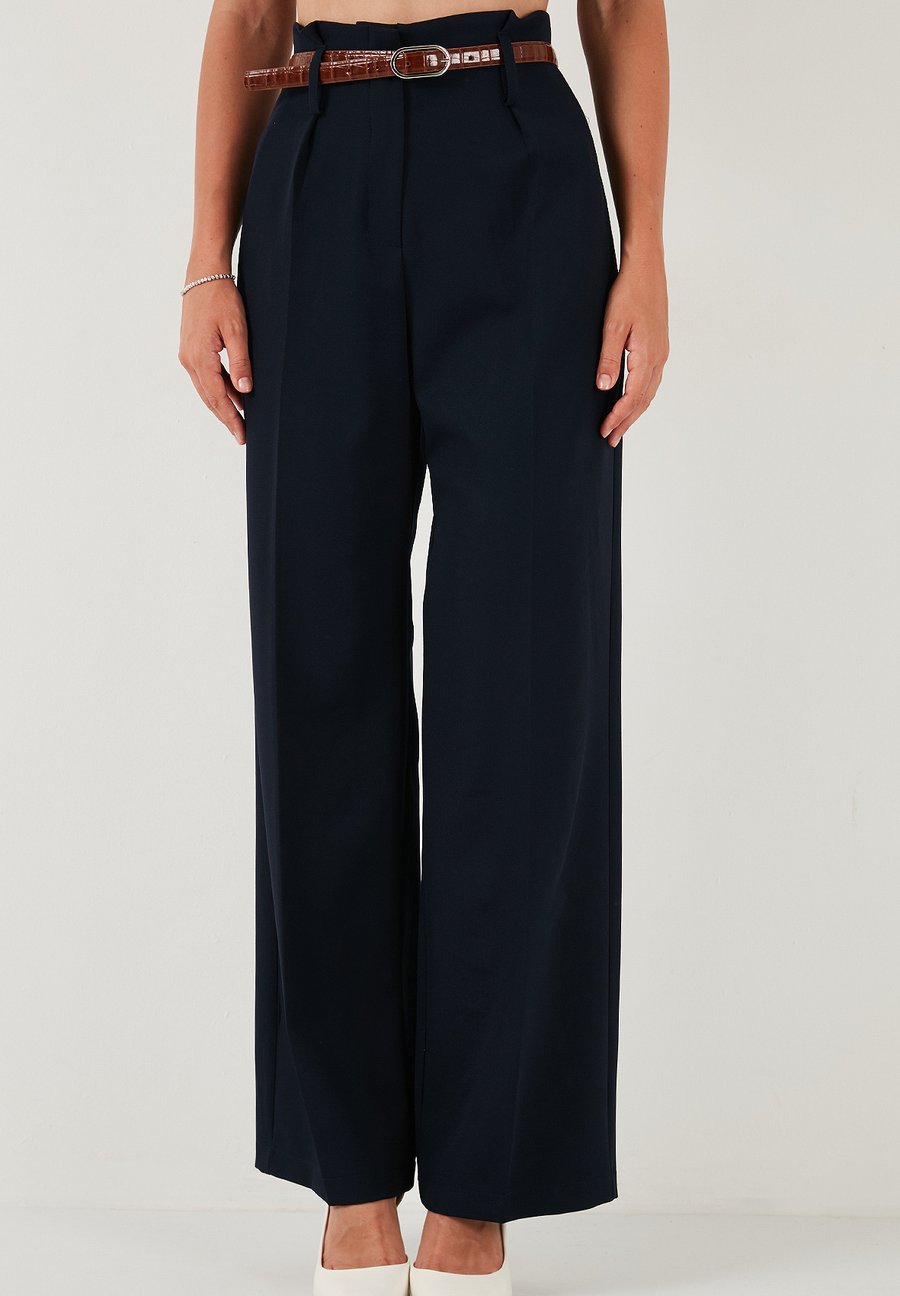 Брюки LELA REGULAR FIT, Dark Blue
Брюки LELA REGULAR FIT, Dark Blue