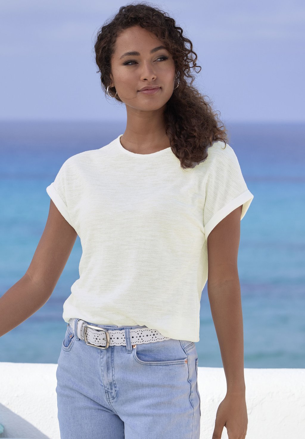 Базовая футболка Vivance, белый
Базовая футболка Vivance, белый