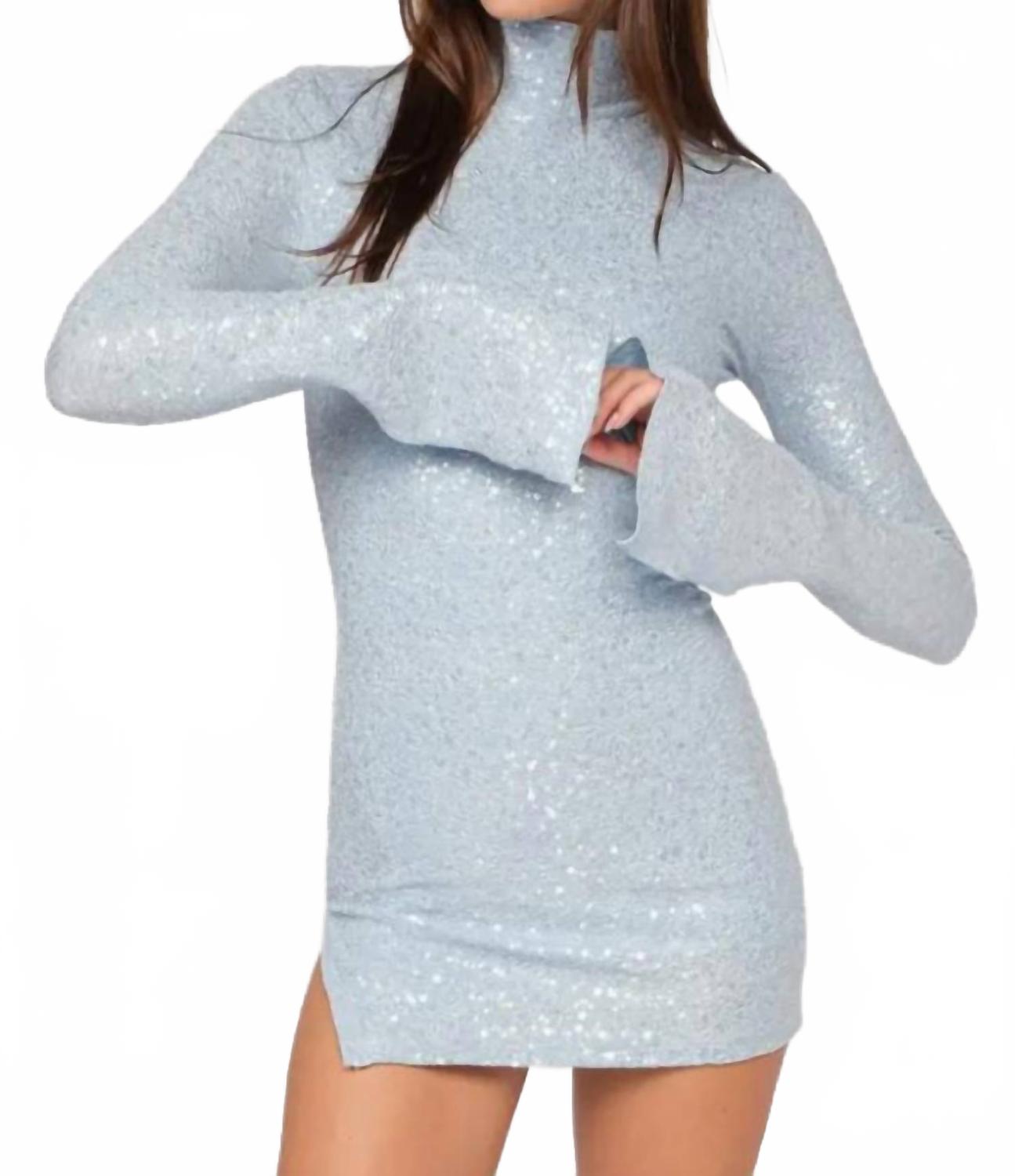 Милена мини-платье с пайетками в светло-голубом Cason Couture
Милена мини-платье с пайетками в светло-голубом Cason Couture