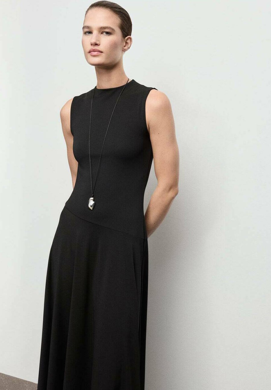 Платье Mango ADULT, Black
Платье Mango ADULT, Black