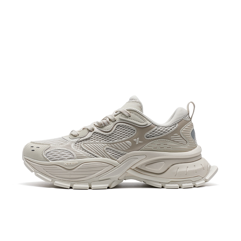 Баскские повседневные кроссовки XTEP для увеличения роста, мужские, молочно-сырный свежий вид, цвет чайный белый/гнездовой древесный коричневый
Баскские повседневные кроссовки XTEP для увеличения роста, мужские, молочно-сырный свежий вид, цвет чайный белый/гнездовой древесный коричневый