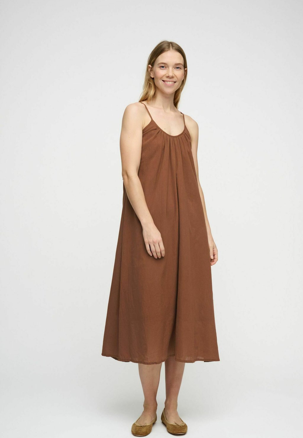 Повседневное платье CAVE GAUZE moshi moshi mind, коричневый
Повседневное платье CAVE GAUZE moshi moshi mind, коричневый