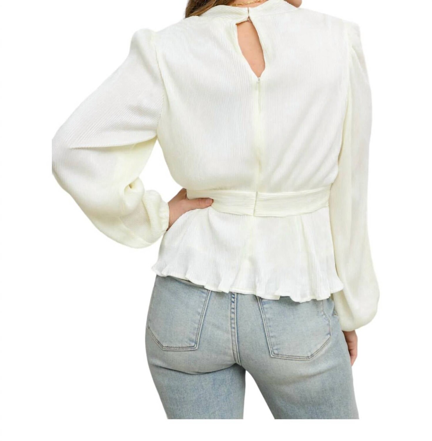 Белая блузка с длинными рукавами Xanidu 143 STORY, белый
Белая блузка с длинными рукавами Xanidu 143 STORY, белый