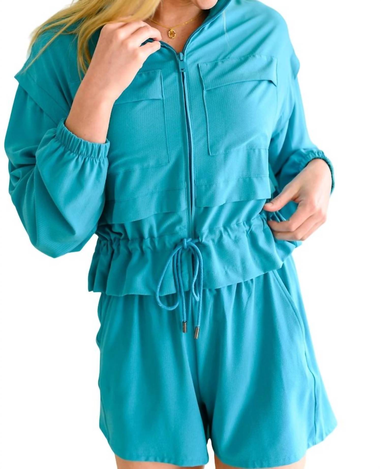 Укороченная куртка She's Got Game синего цвета RAE MODE, Синий, Укороченная куртка She's Got Game синего цвета RAE MODE
Укороченная куртка She's Got Game синего цвета RAE MODE, Синий, Укороченная куртка She's Got Game синего цвета RAE MODE