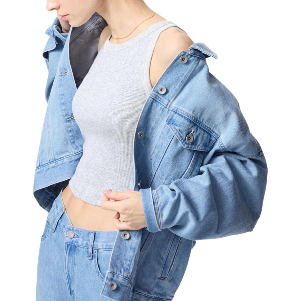 Uniqlo Женская майка светло-серого цвета
Uniqlo Женская майка светло-серого цвета