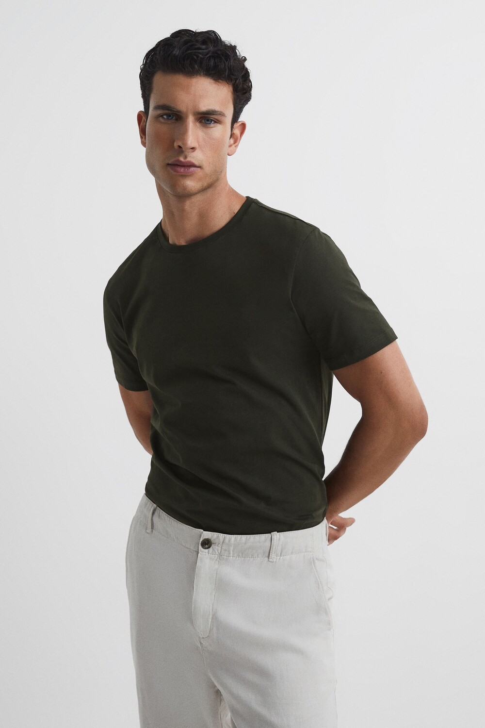 Футболка Bless с круглым вырезом Reiss, зеленый
Футболка Bless с круглым вырезом Reiss, зеленый