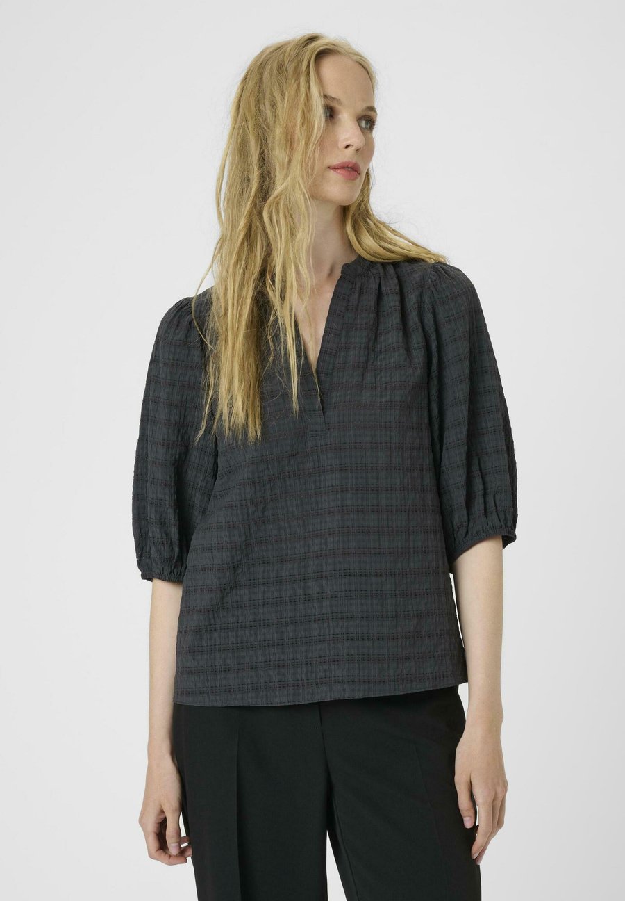 Блуза Karen by Simonsen AYO, Inkwell/Dark Blue
Блуза Karen by Simonsen AYO, Inkwell/Dark Blue