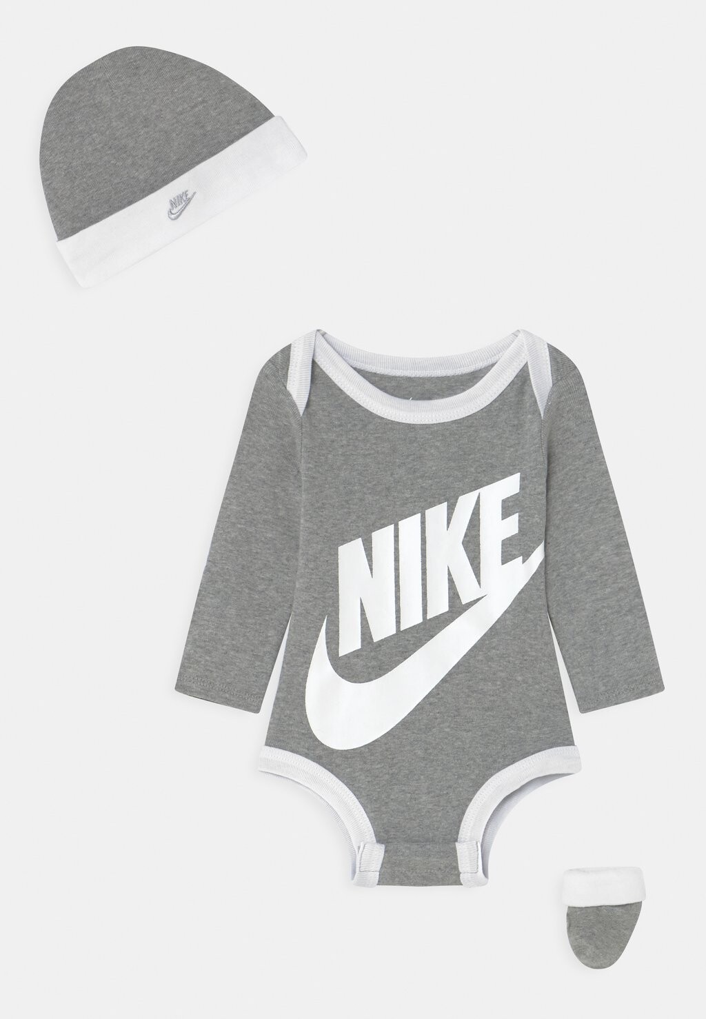Комплект FUTURA LOGO BABY SET Nike Sportswear, цвет dark grey heather
Комплект FUTURA LOGO BABY SET Nike Sportswear, цвет dark grey heather