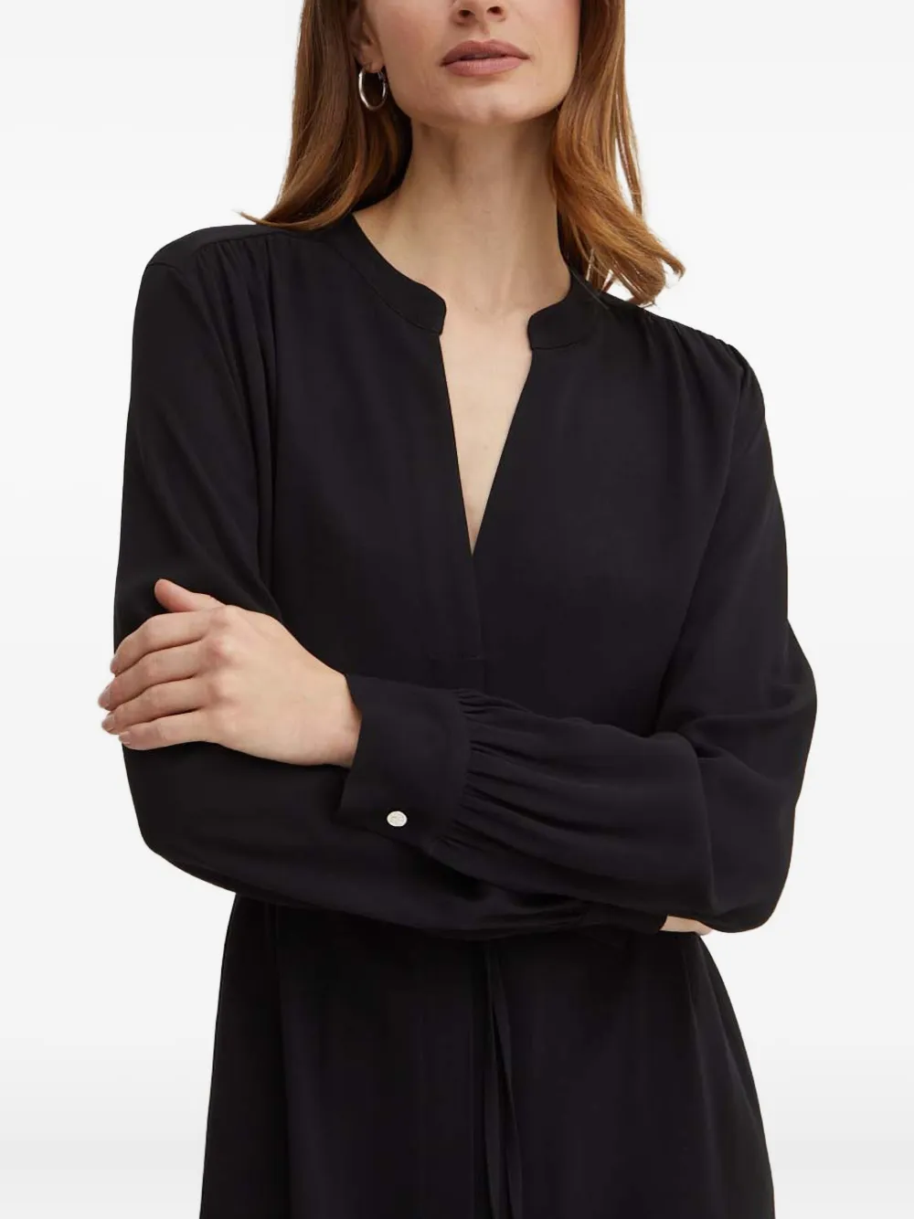 Платье миди с длинными рукавами и поясом BOSS, черный
Платье миди с длинными рукавами и поясом BOSS, черный