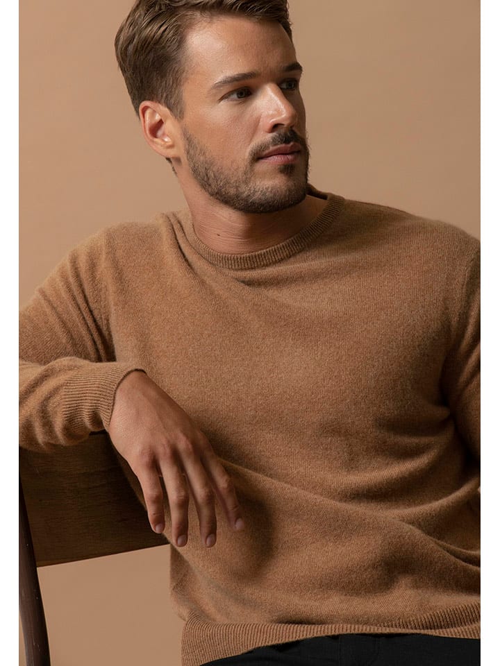 Perfect Cashmere Кашемировый свитер "Блейк" светло-коричневого цвета
Perfect Cashmere Кашемировый свитер "Блейк" светло-коричневого цвета