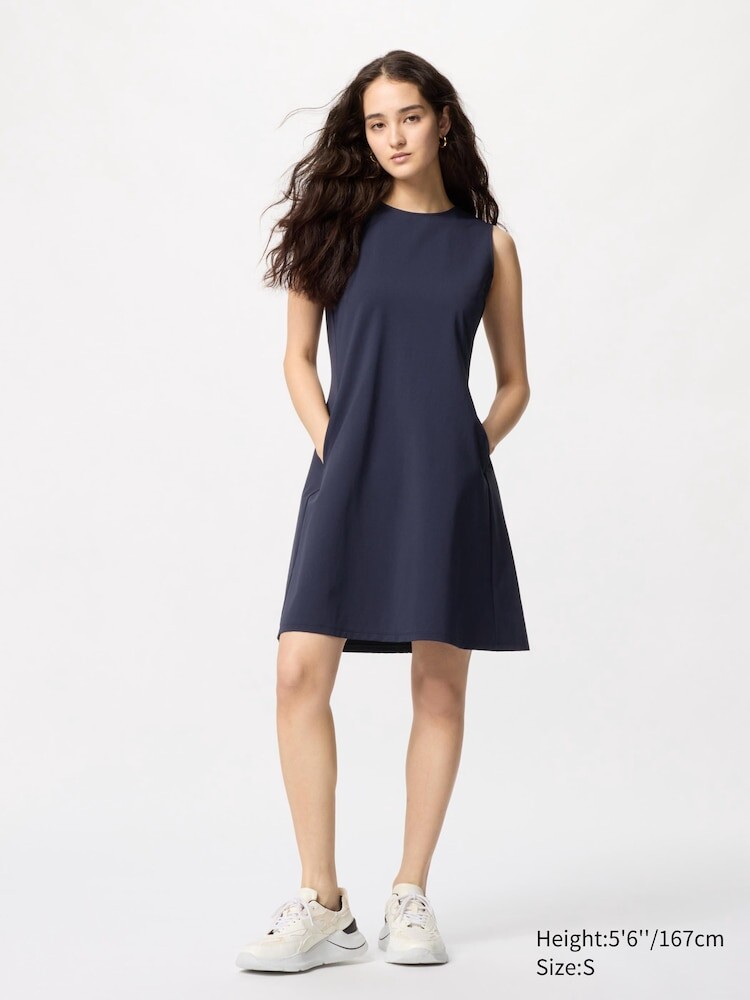 Ультраэластичное мини-платье без рукавов Uniqlo, цвет 69 синий 
Ультраэластичное мини-платье без рукавов Uniqlo, цвет 69 синий