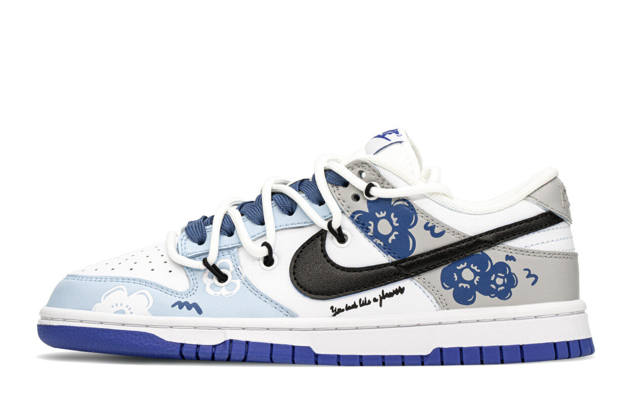 Кроссовки Nike Dunk Skateboarding Shoes Women's Low-top Black/Blue, синий/черный
Кроссовки Nike Dunk Skateboarding Shoes Women's Low-top Black/Blue, синий/черный