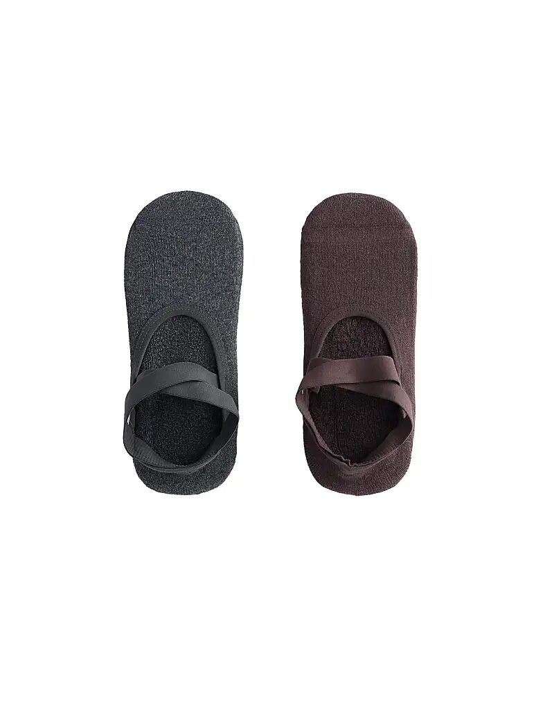 OYSHO 2 пары носков для йоги и пилатеса из хлопковой смеси с перекрещенными лямками и амортизацией, темно-серого цвета
OYSHO 2 пары носков для йоги и пилатеса из хлопковой смеси с перекрещенными лямками и амортизацией, темно-серого цвета