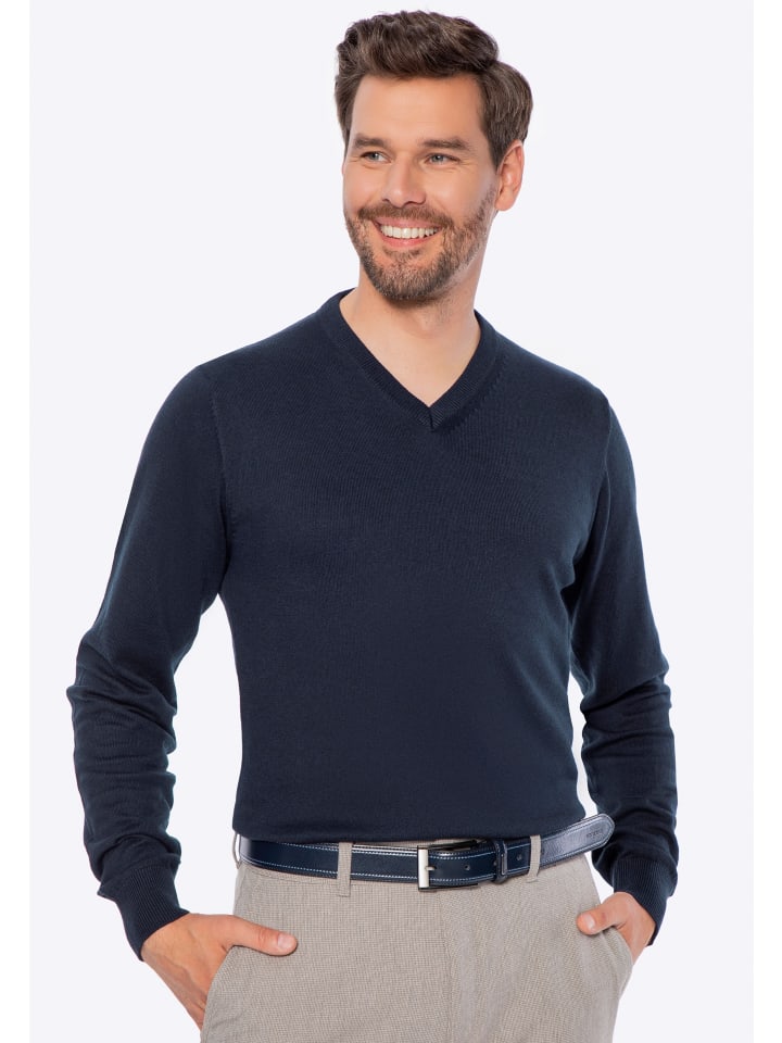 Синий свитер Wittchen
Синий свитер Wittchen