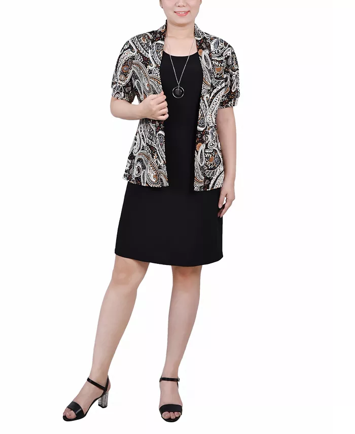 Комплект из двух предметов платья Petite Size NY Collection, коричневый
Комплект из двух предметов платья Petite Size NY Collection, коричневый