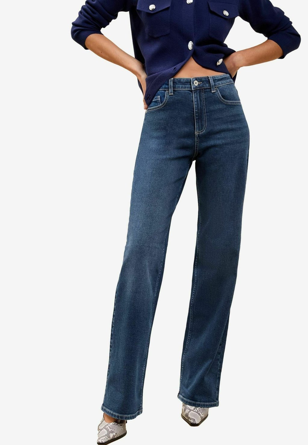 Расклешенные джинсы Lipsy, синий
Расклешенные джинсы Lipsy, синий