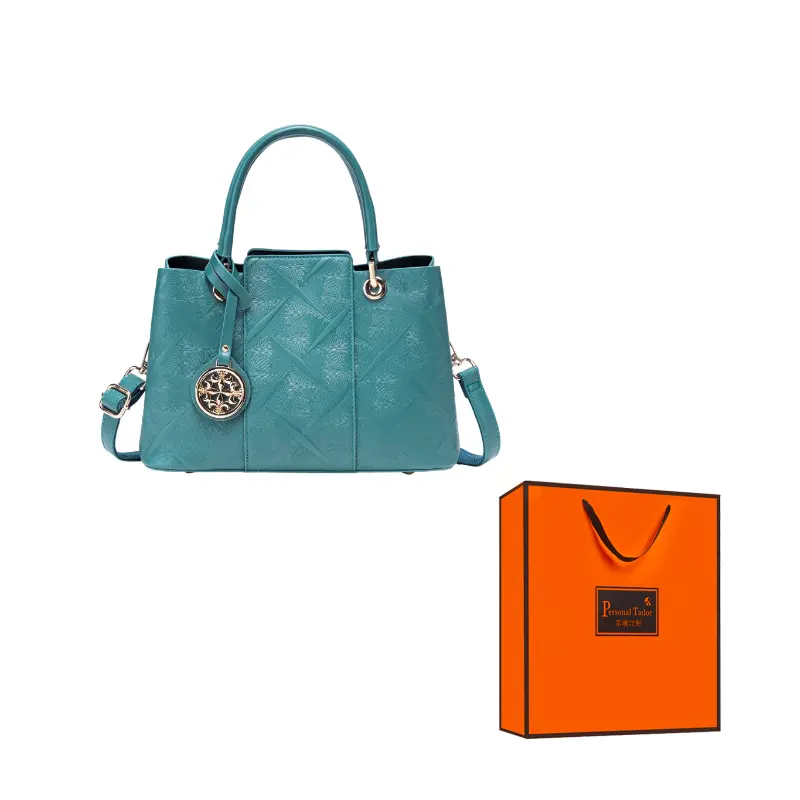 PAYOT Сумка из искусственной кожи Regular Women's Peacock Blue
PAYOT Сумка из искусственной кожи Regular Women's Peacock Blue