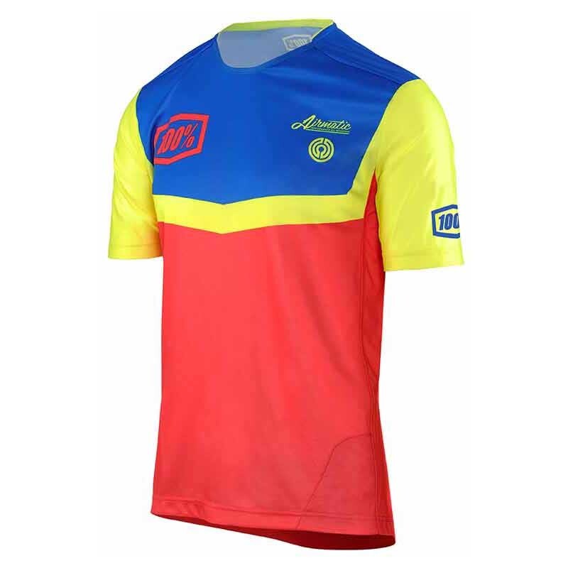 Мотоджерси с коротким рукавом 100percent Airmatic, красный
Мотоджерси с коротким рукавом 100percent Airmatic, красный