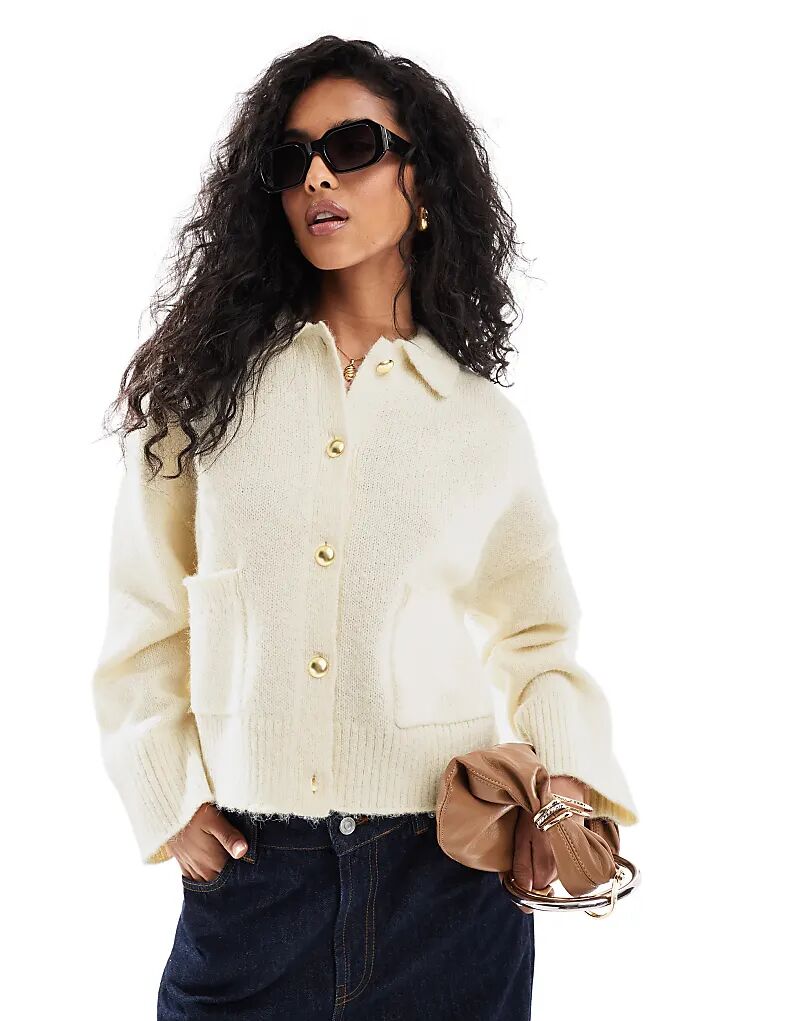 Кардиган с воротником-стойкой и карманом кремового цвета ASOS DESIGN
Кардиган с воротником-стойкой и карманом кремового цвета ASOS DESIGN