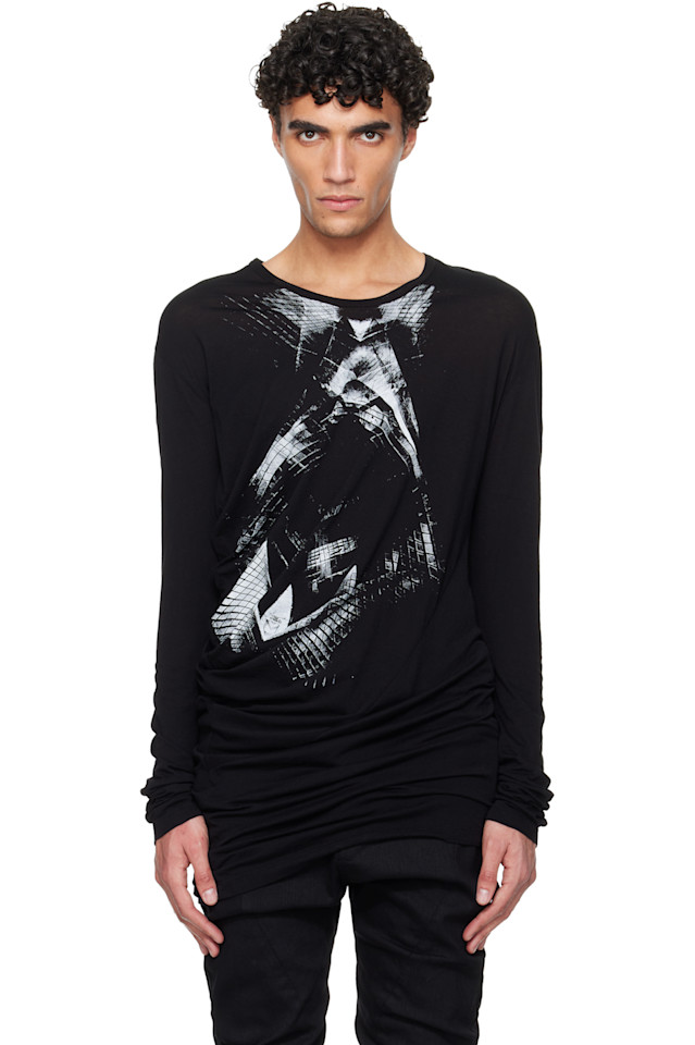 Футболка с изогнутым принтом Numinous Julius, черный
Футболка с изогнутым принтом Numinous Julius, черный