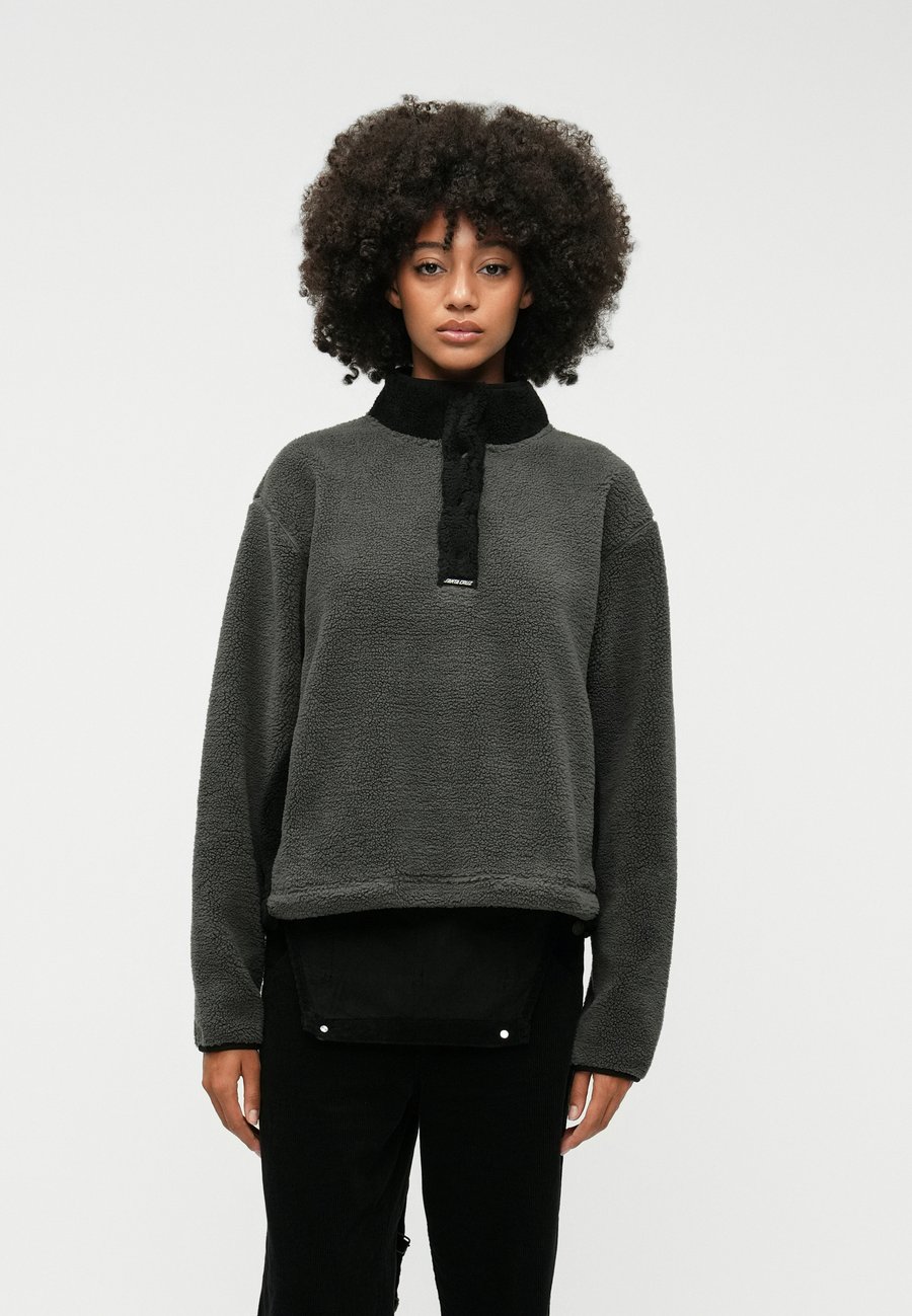 Джемпер Santa Cruz SIERRA, Charcoal/Black/Anthracite
Джемпер Santa Cruz SIERRA, Charcoal/Black/Anthracite