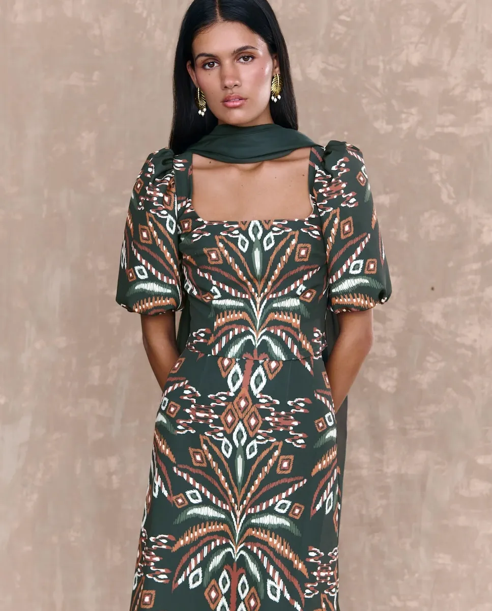 Топ женский с принтом и пышными рукавами MIPHAI, темно-зеленый
Топ женский с принтом и пышными рукавами MIPHAI, темно-зеленый