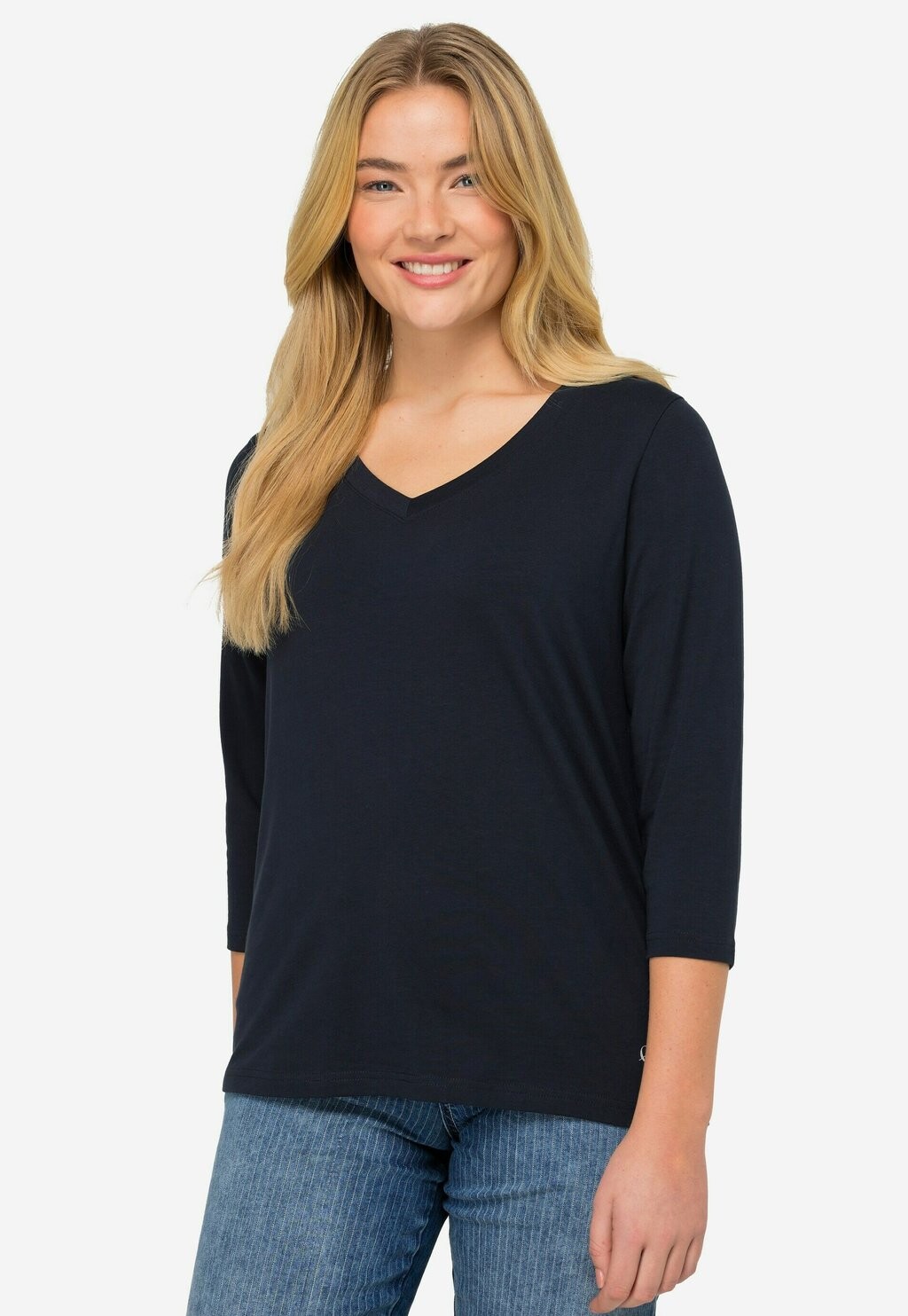 Рубашка с длинными рукавами V-AUSSCHNITT 3/4-ARM LAURASØN, цвет marine
Рубашка с длинными рукавами V-AUSSCHNITT 3/4-ARM LAURASØN, цвет marine