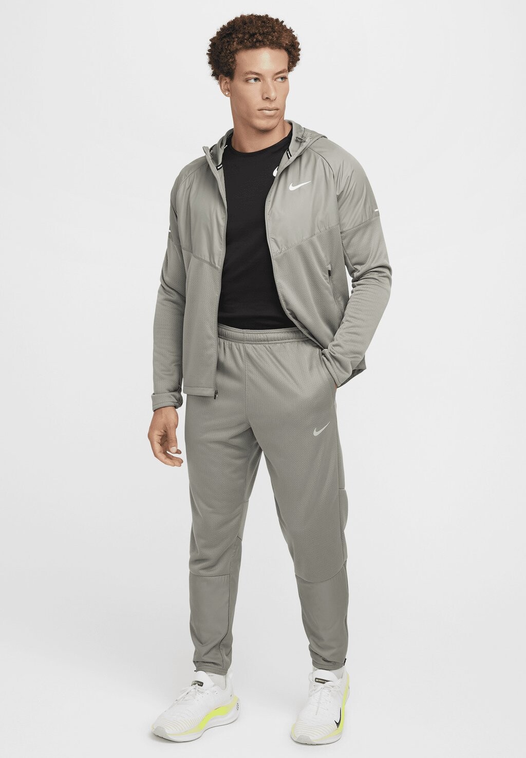 Спортивные брюки Nike Performance, серый
Спортивные брюки Nike Performance, серый