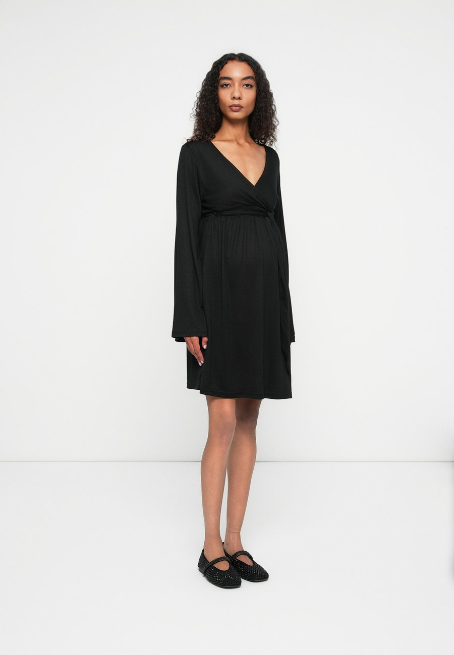 Платье MAMALICIOUS MLMAEVE TESS 2F NOOS, Black
Платье MAMALICIOUS MLMAEVE TESS 2F NOOS, Black