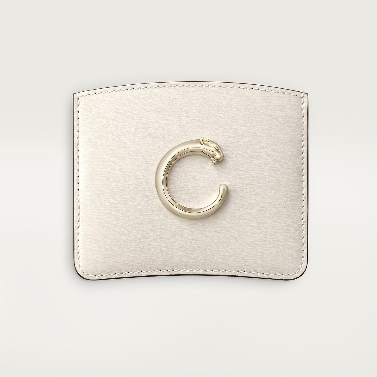Картхолдер Cartier Porte-cartes simple, Panthère C de Cartier, телячья кожа цвета соли
Картхолдер Cartier Porte-cartes simple, Panthère C de Cartier, телячья кожа цвета соли
