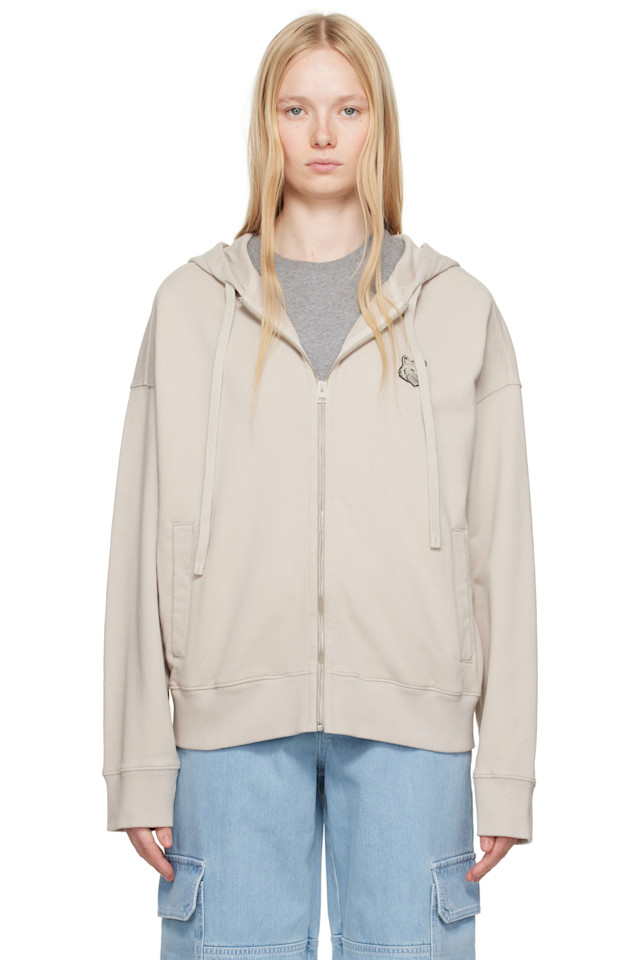 Болд фокс хэд пэтч оверсайз худи на молнии Maison Kitsuné, цвет truffle
Болд фокс хэд пэтч оверсайз худи на молнии Maison Kitsuné, цвет truffle