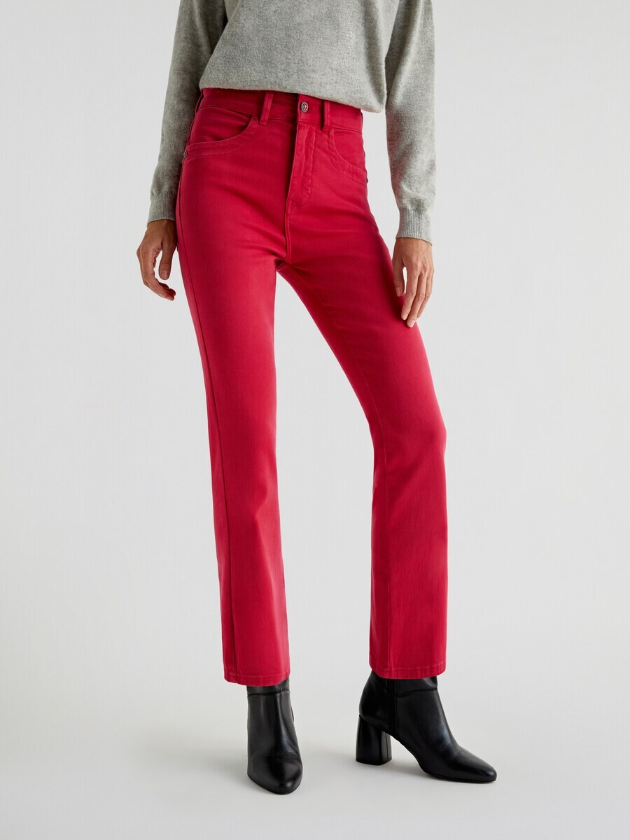 Джинсы Scalpers Regular Jeans Luna, цвет bright red
Джинсы Scalpers Regular Jeans Luna, цвет bright red