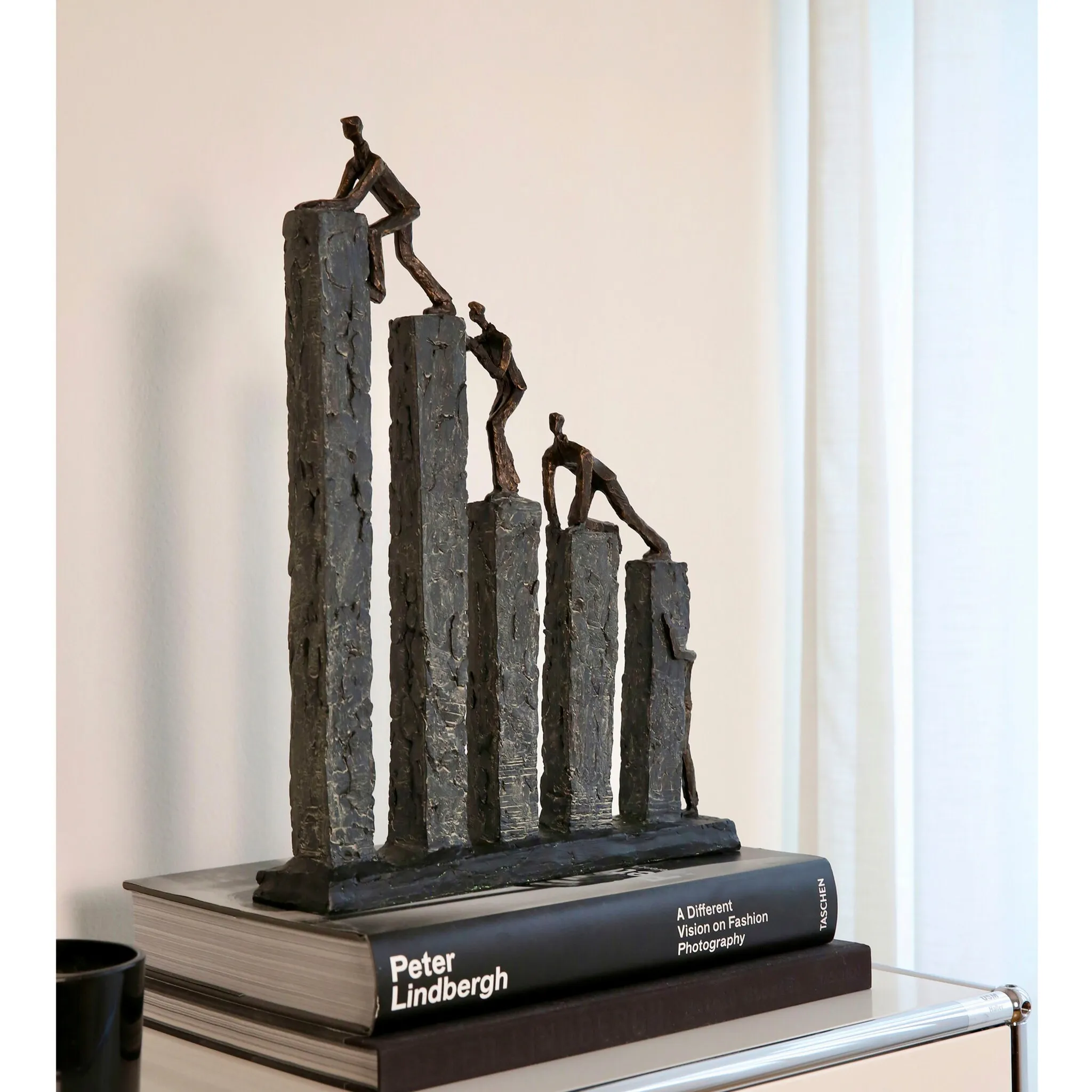 Декоративная фигурка Касабланка от Gilde «Sculpture Raise» Casablanca By Gilde, серый
Декоративная фигурка Касабланка от Gilde «Sculpture Raise» Casablanca By Gilde, серый