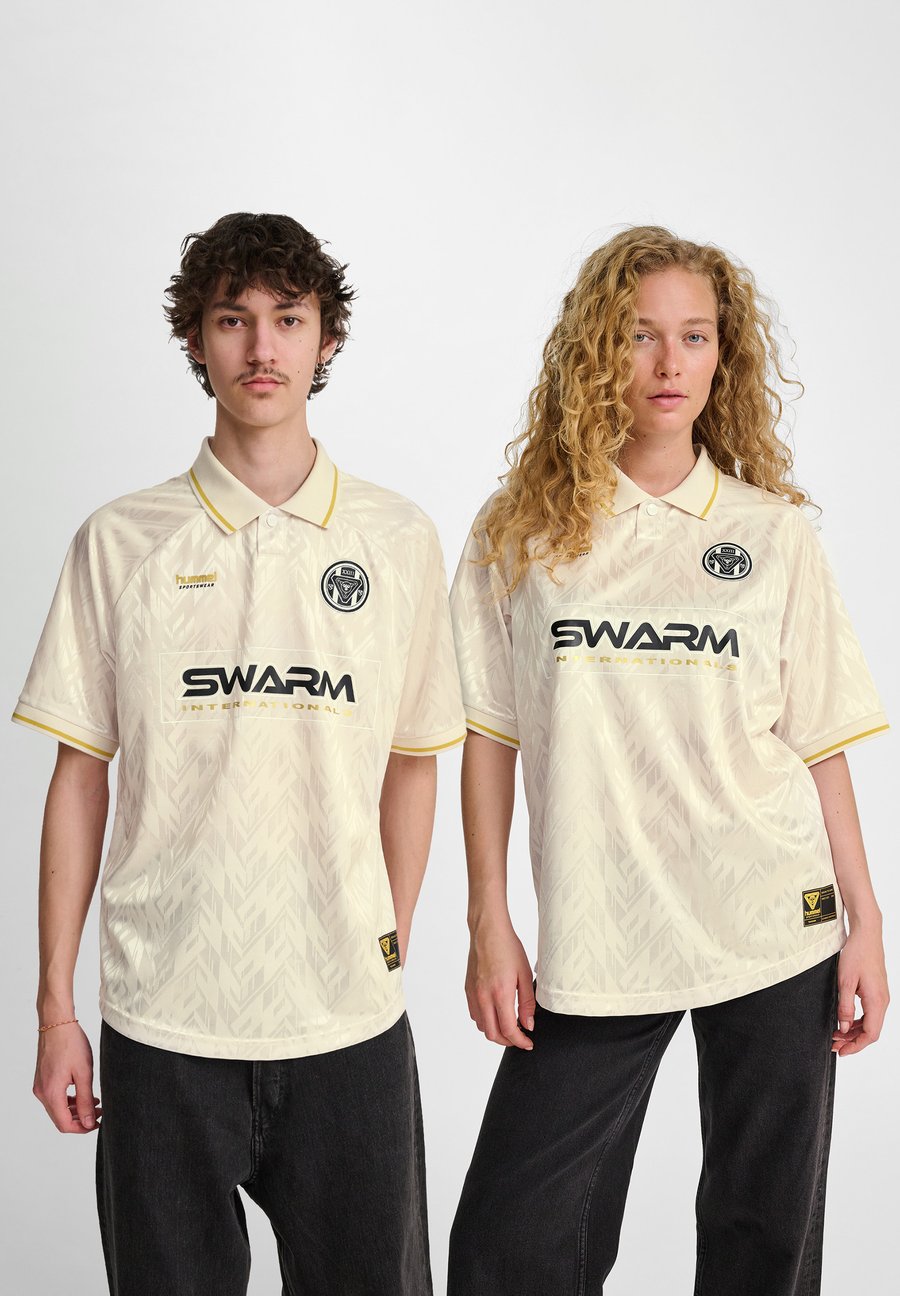 Поло Hummel BAY SOCCER, Blanc De Blanc/Off-White
Поло Hummel BAY SOCCER, Blanc De Blanc/Off-White