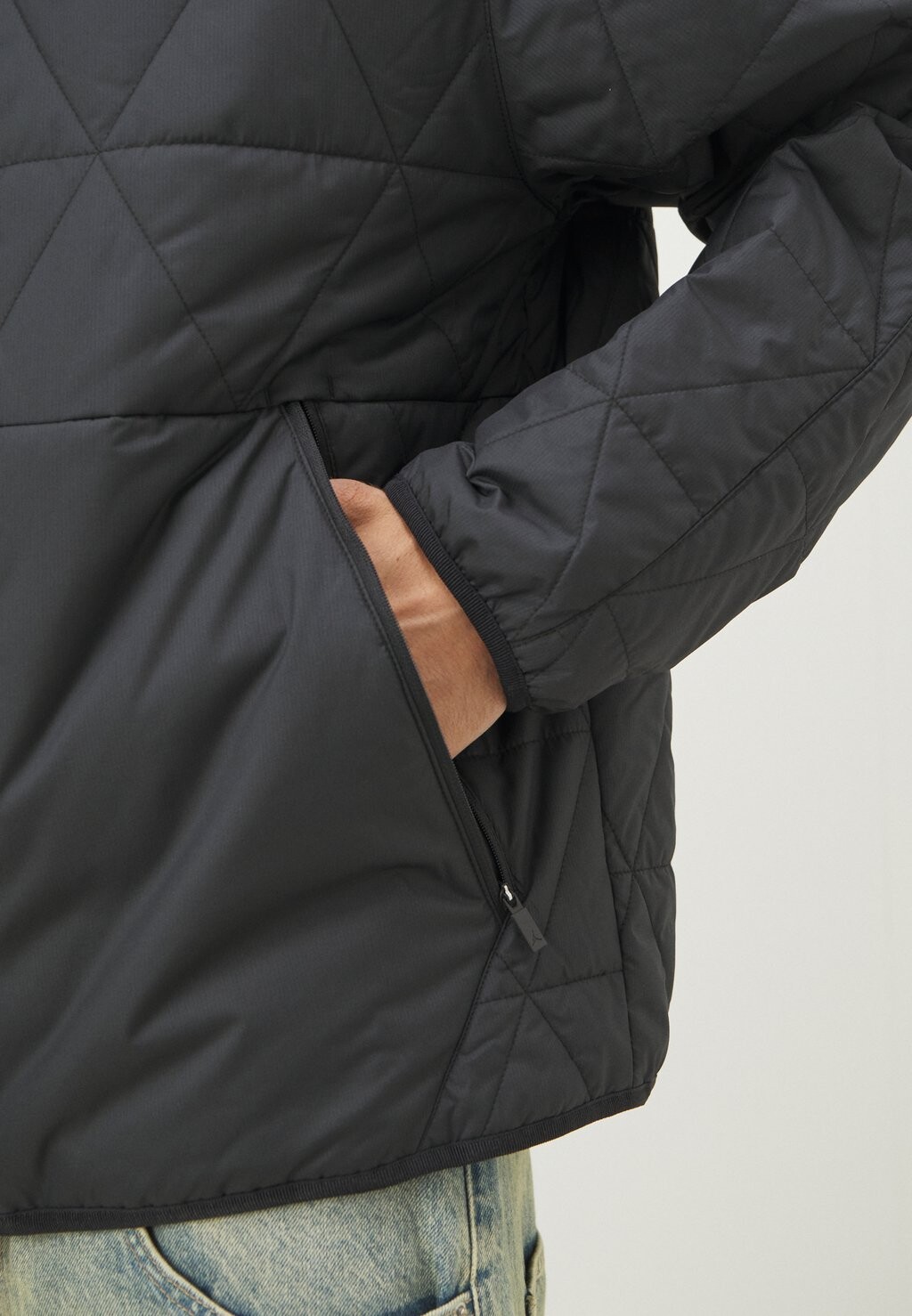 Зимняя куртка Jordan, черный
Зимняя куртка Jordan, черный