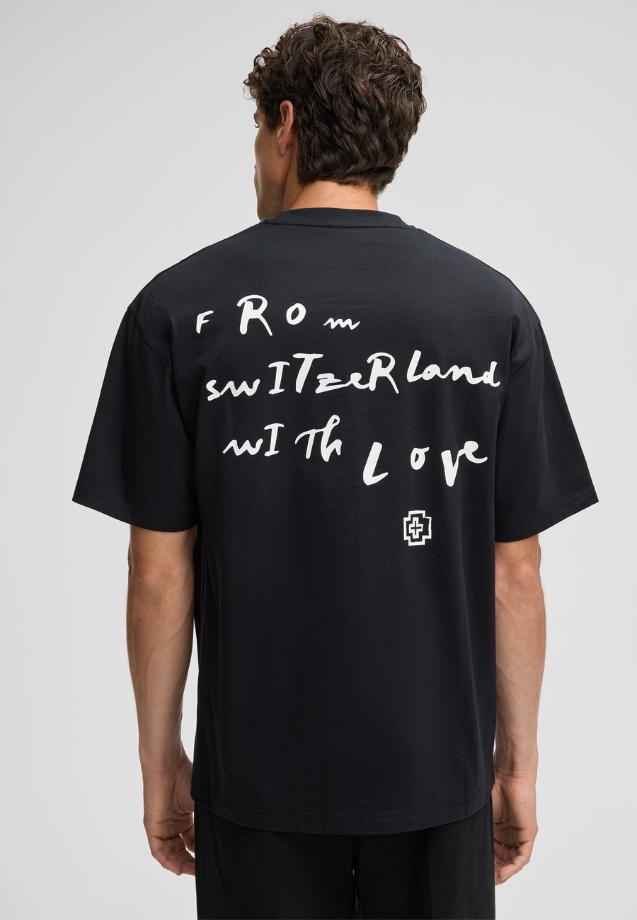 Футболка Strellson KEEMO, Schwarz/Black, Черный, Футболка Strellson KEEMO, Schwarz/Black
Футболка Strellson KEEMO, Schwarz/Black, Черный, Футболка Strellson KEEMO, Schwarz/Black