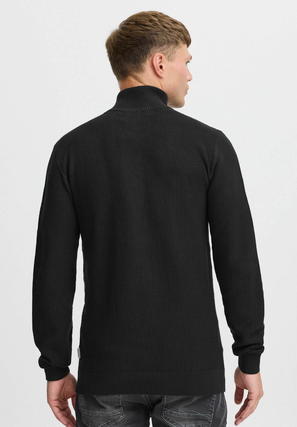 Джемпер BHMGOMAZA Blend, черный 
Джемпер BHMGOMAZA Blend, черный