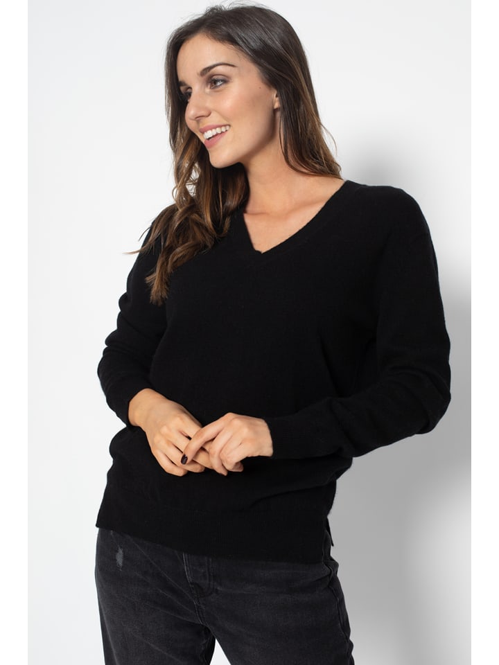Perfect Cashmere Кашемировый свитер "Kalie" черного цвета
Perfect Cashmere Кашемировый свитер "Kalie" черного цвета