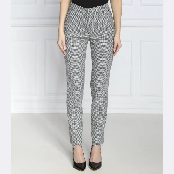 Узкие брюки с добавлением шерсти Liu Jo, черный
Узкие брюки с добавлением шерсти Liu Jo, черный