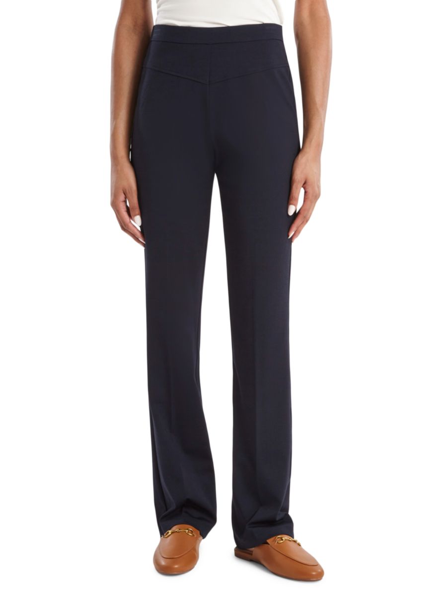 Расклешенные трикотажные брюки-стрейч Larsen Capsule 121, темно-синий
Расклешенные трикотажные брюки-стрейч Larsen Capsule 121, темно-синий