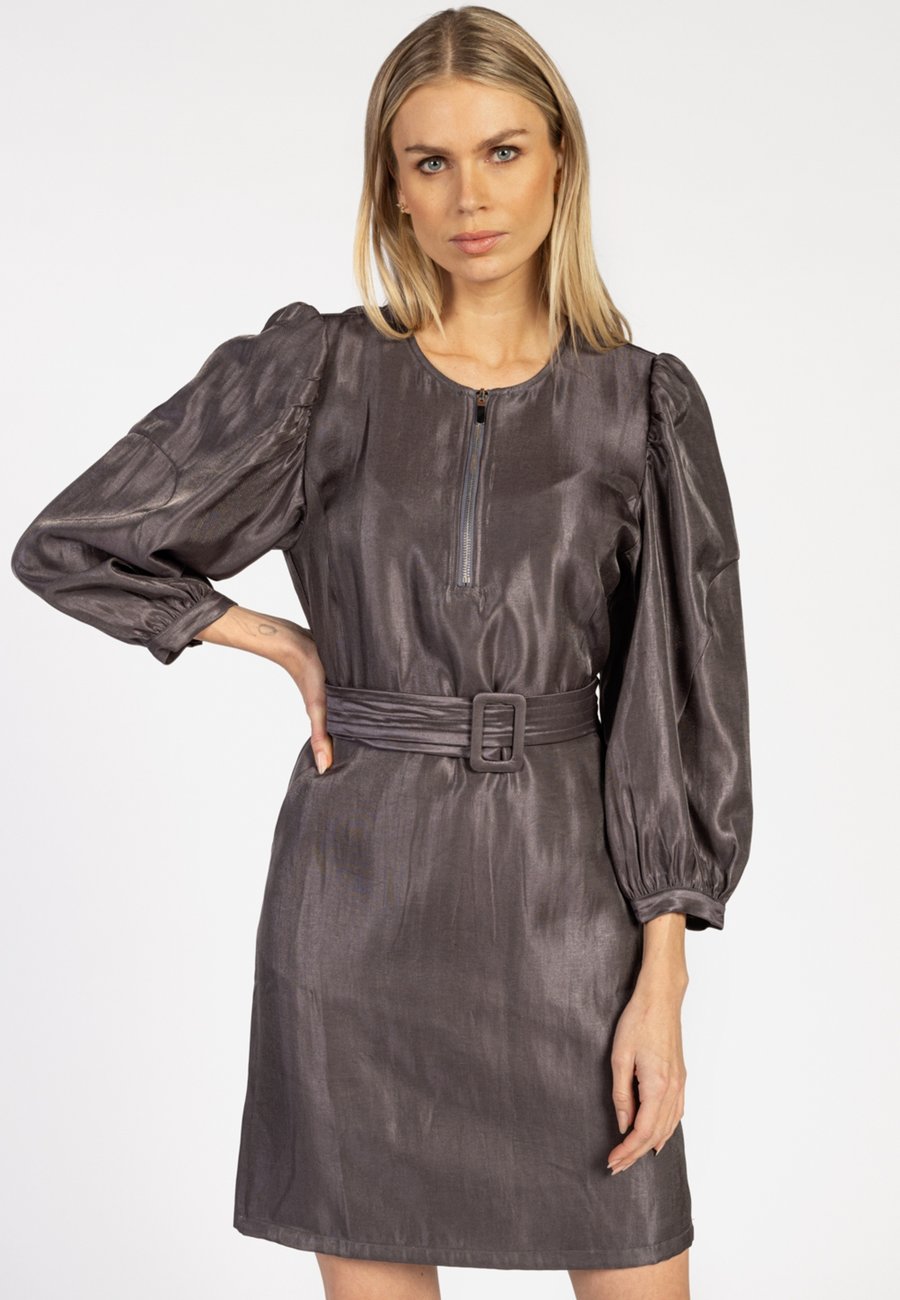 Платье Aaiko SEMIRA SHINE , Dark Grey/Grey
Платье Aaiko SEMIRA SHINE , Dark Grey/Grey