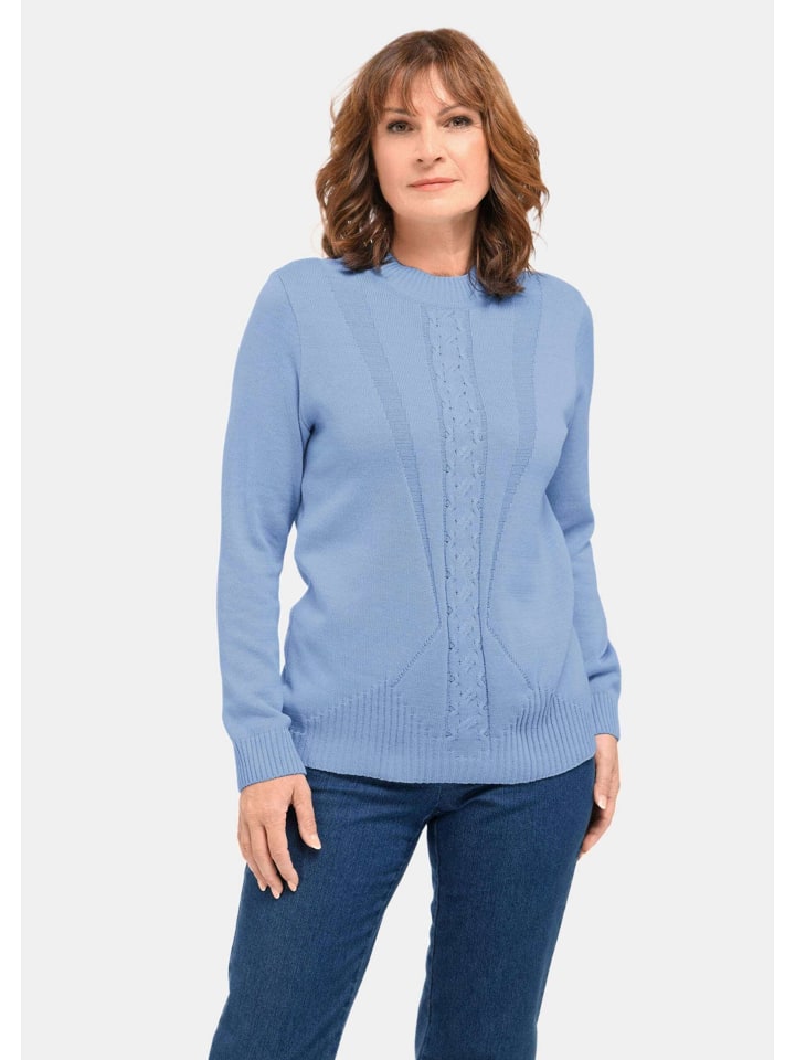 Короткий размер: светло-голубой свитер с косичной вязкой и воротником-стойкой. GOLDNER
Короткий размер: светло-голубой свитер с косичной вязкой и воротником-стойкой. GOLDNER