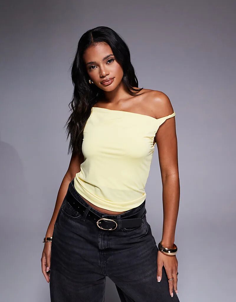 Топ ASOS DESIGN с драпировкой и перекрученными бретельками в цвете пахты и молока
Топ ASOS DESIGN с драпировкой и перекрученными бретельками в цвете пахты и молока