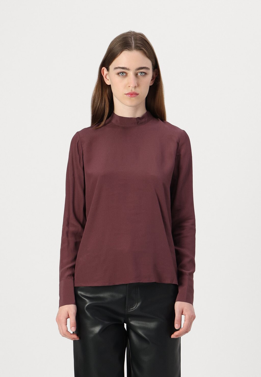 Блуза TWINSET, бордовый
Блуза TWINSET, бордовый