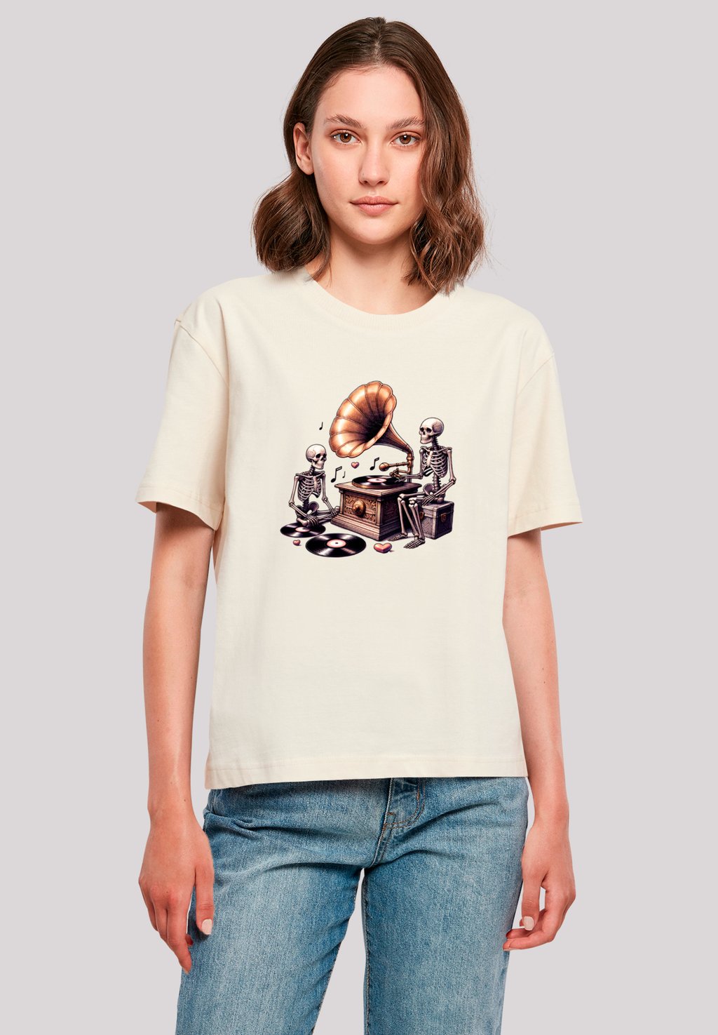 Футболка с принтом GOTHIC SKELETON VINTAGE VINYL PLATTENSPIELER F4NT4STIC, песочный
Футболка с принтом GOTHIC SKELETON VINTAGE VINYL PLATTENSPIELER F4NT4STIC, песочный