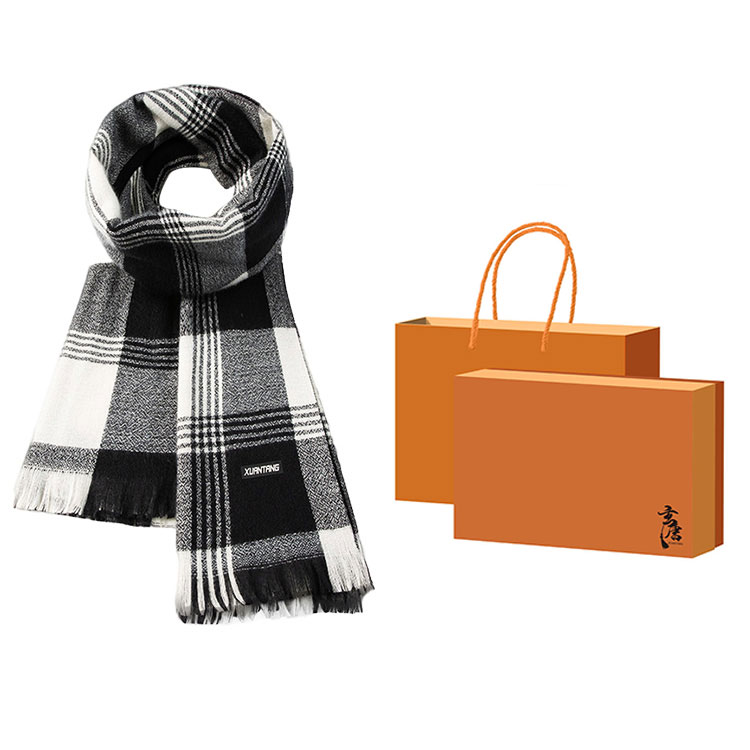 Вязаный шарф унисекс, Black Box
Вязаный шарф унисекс, Black Box