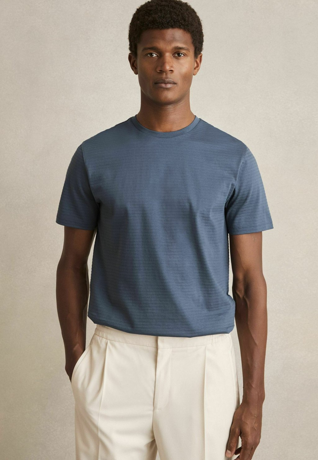 Базовая футболка Reiss, синий
Базовая футболка Reiss, синий