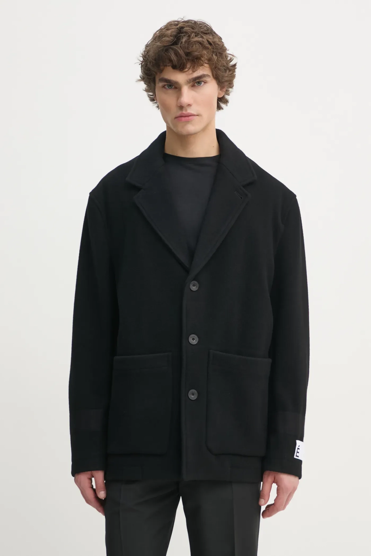 Шерстяное пальто Études Studio, черный
Шерстяное пальто Études Studio, черный