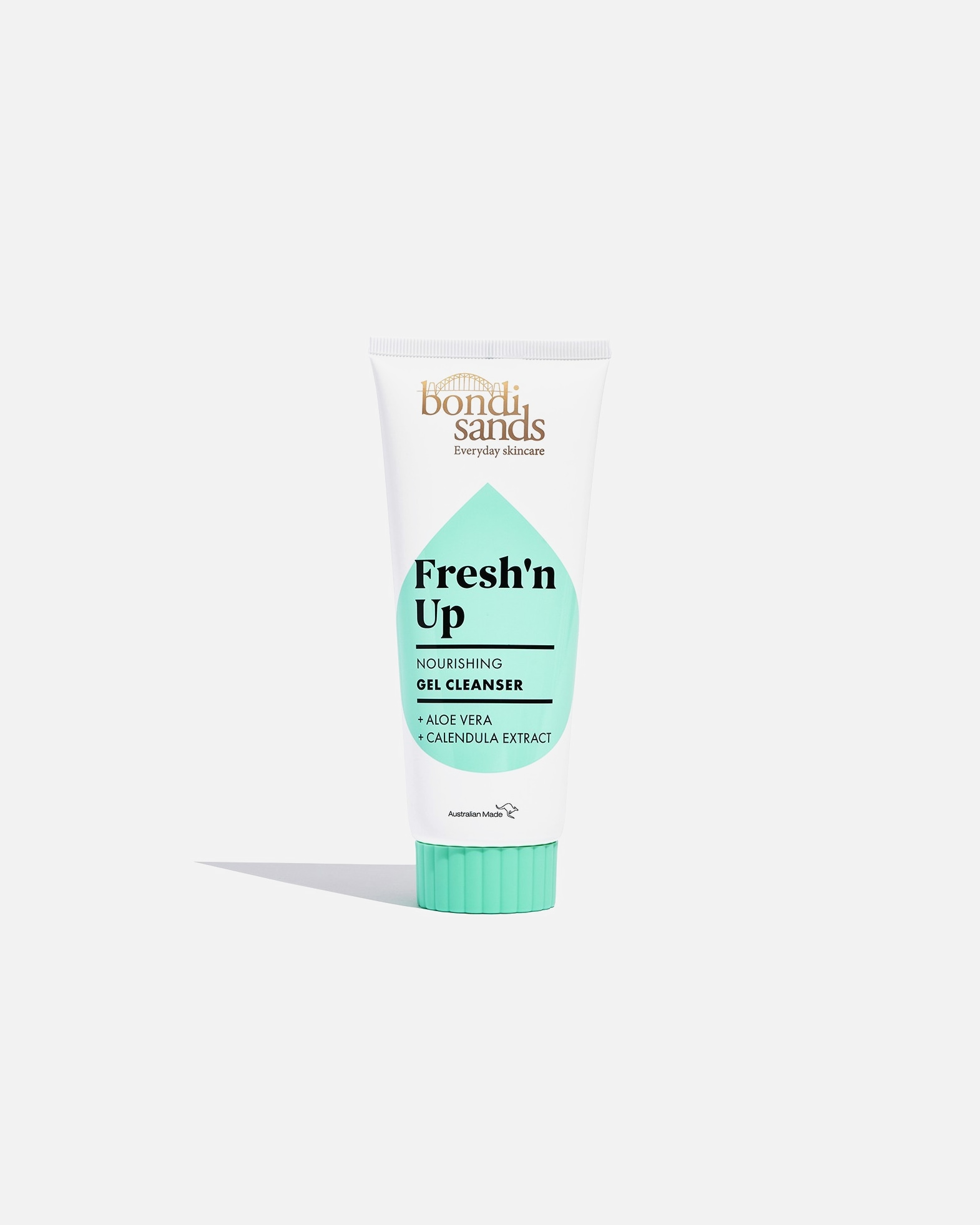 Очищающий гель для лица Bondi Sands, 150 мл
Очищающий гель для лица Bondi Sands, 150 мл